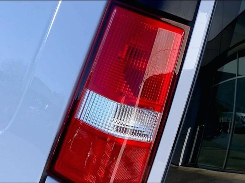 Used 2024 GMC Savana 2500 w/ Driver Convenience Package image 27