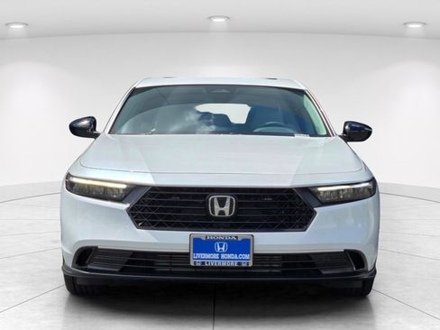 Used 2025 Honda Accord SE image 3