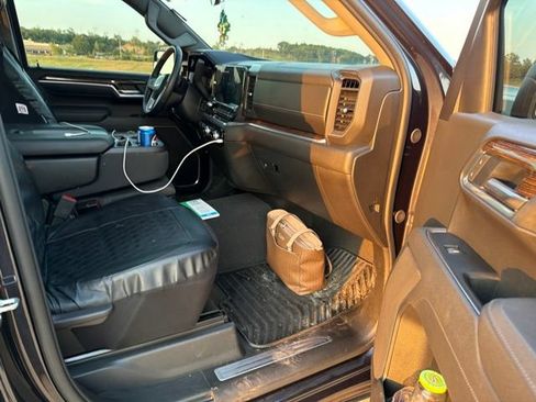 Used 2025 GMC Sierra 1500 Elevation AWD/4WD image 21