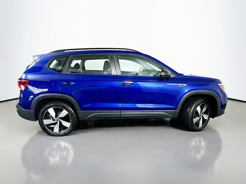 Certified 2024 Volkswagen Taos S AWD/4WD image 10