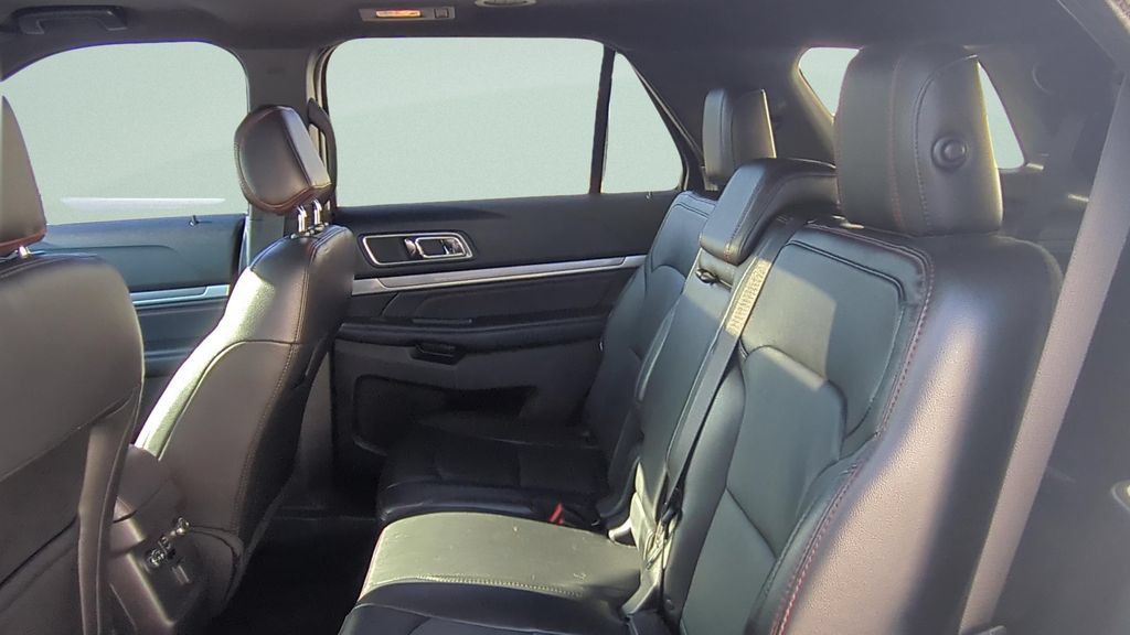 Used 2017 Ford Explorer Sport AWD/4WD image 10