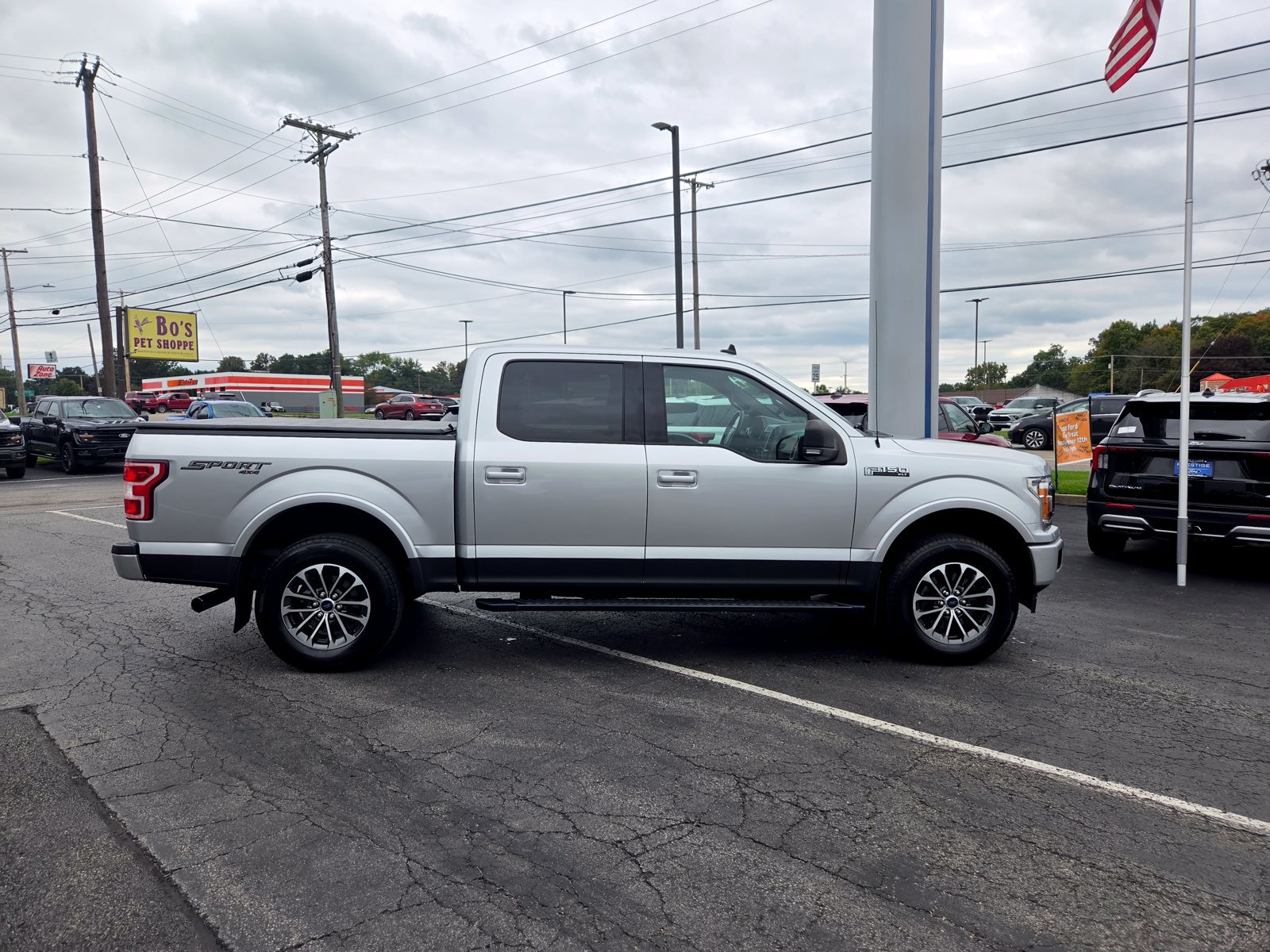 Used 2019 Ford F150 XLT w/ Equipment Group 302A Luxury AWD/4WD image 6