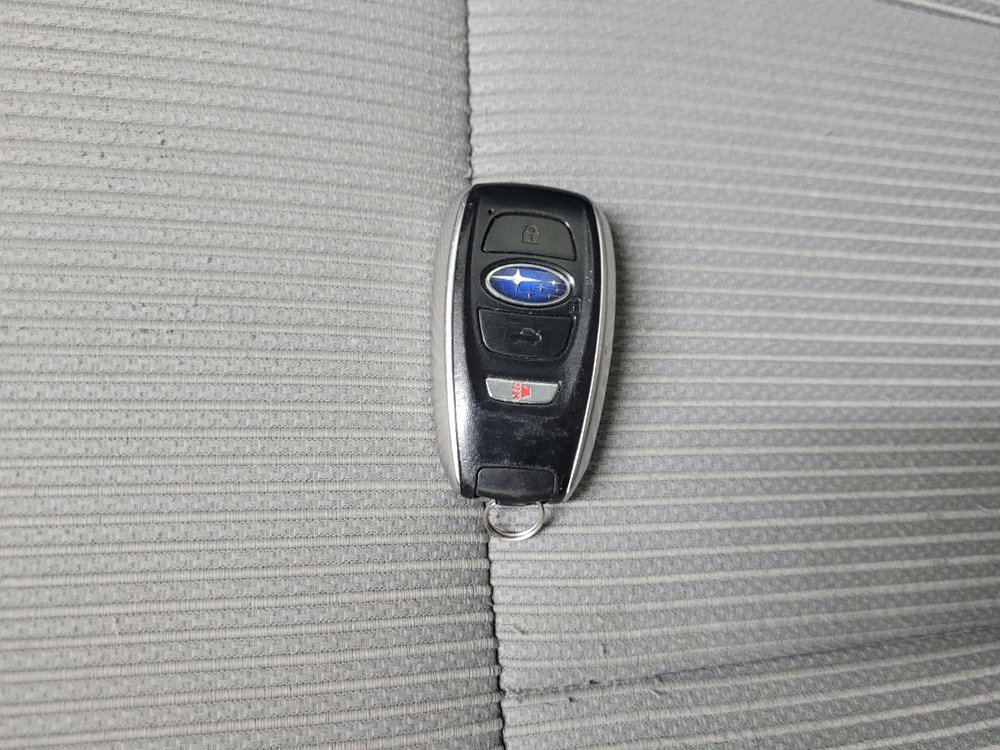 Used 2023 Subaru Legacy Premium AWD/4WD image 32