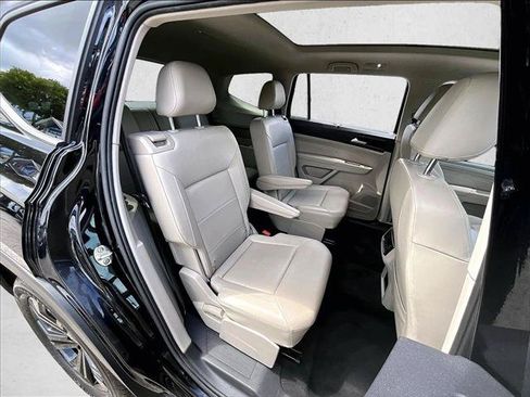 Used 2023 Volkswagen Atlas SE FWD image 28