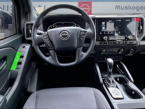 New 2026 Nissan Frontier SV w/ Tow Package AWD/4WD image 10