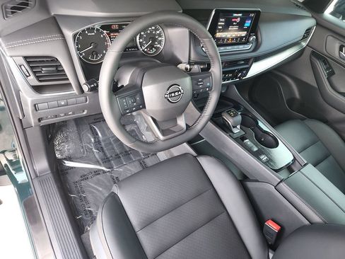 Certified 2026 Nissan Rogue Dark Armor FWD image 12