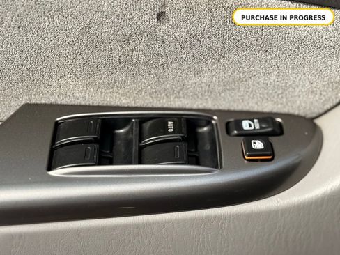 Used 2009 Toyota Sienna CE FWD image 13