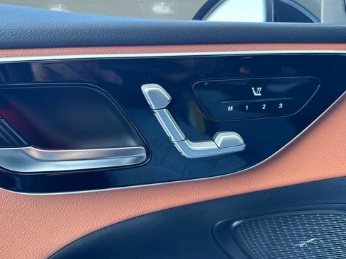 Certified 2025 Mercedes-Benz C 300 Sedan image 22
