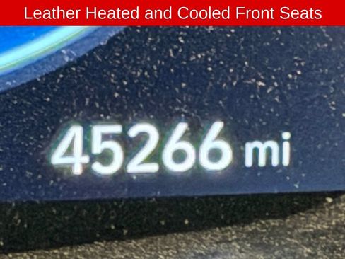 Used 2023 Hyundai Santa Fe Limited AWD/4WD image 7