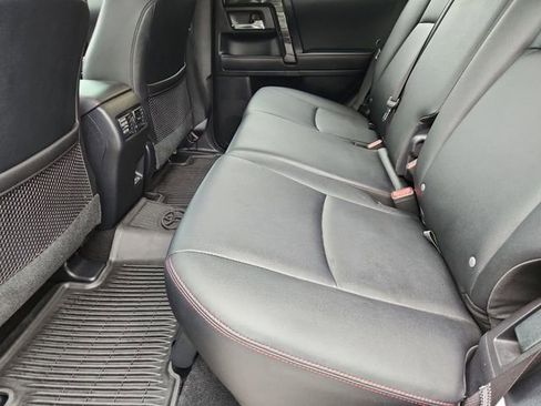 Used 2023 Toyota 4Runner TRD Off-Road Premium w/ Moonroof Package AWD/4WD image 25