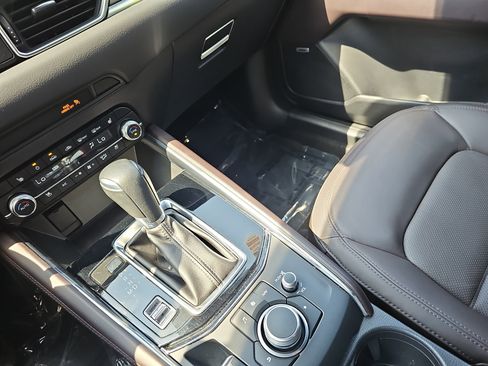 Used 2019 MAZDA CX-5 Signature image 30