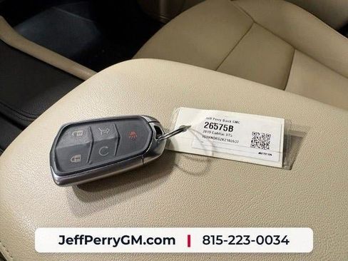 Used 2019 Cadillac XT5 Luxury AWD/4WD image 29