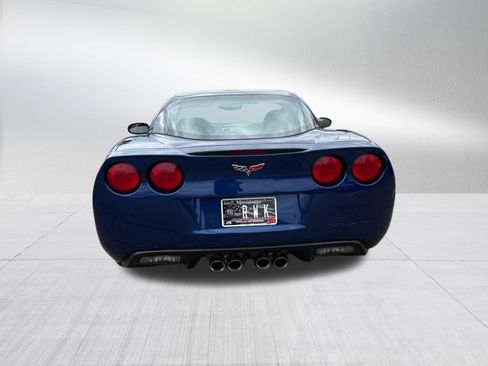 Used 2007 Chevrolet Corvette Coupe w/ Roof Package RWD image 6