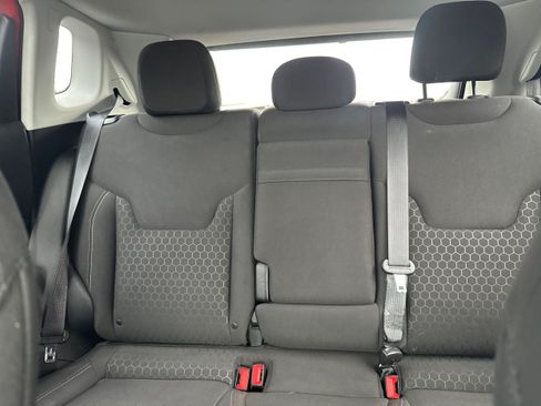 Used 2018 Jeep Compass Sport AWD/4WD image 13
