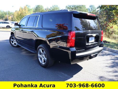 Used 2018 Chevrolet Suburban LT w/ Luxury Package image 5