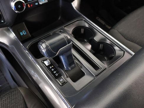 Used 2022 Ford F150 XLT w/ Equipment Group 302A High image 10