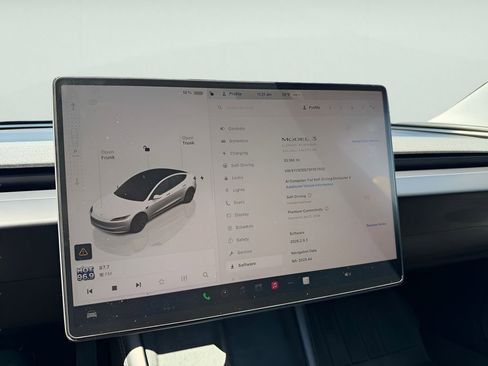 Used 2025 Tesla Model 3 Long Range AWD/4WD image 21