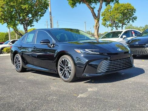 New 2026 Toyota Camry XLE FWD image 19