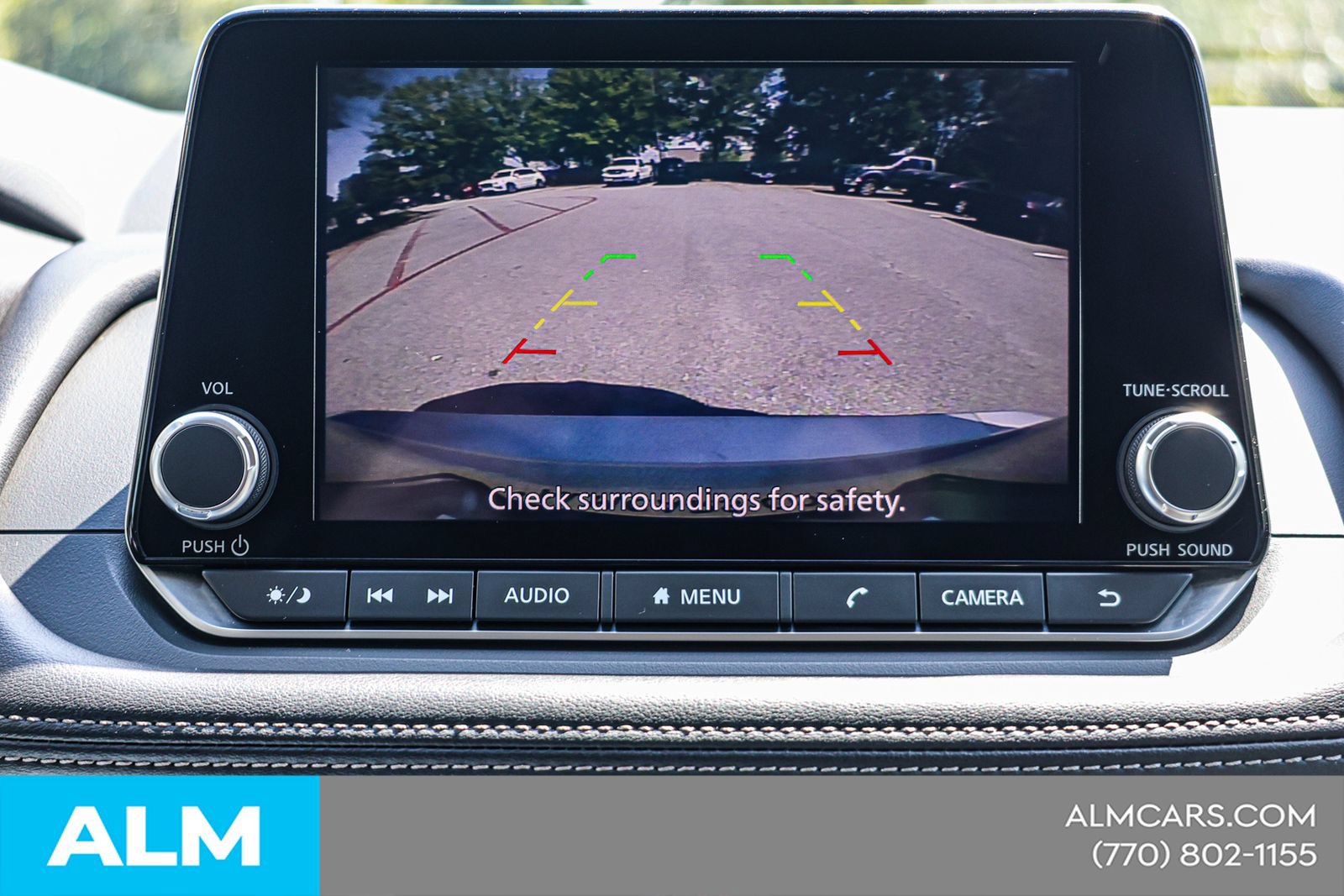 Used 2024 Nissan Rogue SV FWD image 28