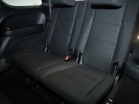 Used 2023 Dodge Durango GT image 14