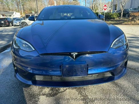 Used 2022 Tesla Model S Plaid image 4