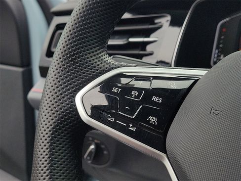 Used 2025 Volkswagen Jetta GLI Autobahn w/ GLI Black Package image 27