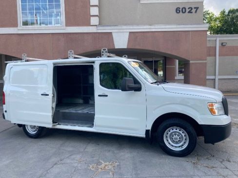 Used 2018 Nissan NV 1500 S RWD image 8