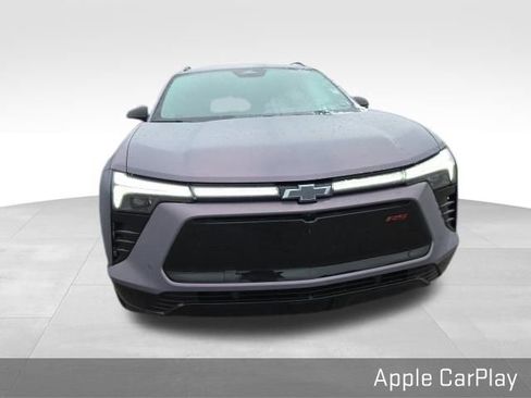 Used 2025 Chevrolet Blazer EV RS w/ Super Cruise Package image 3