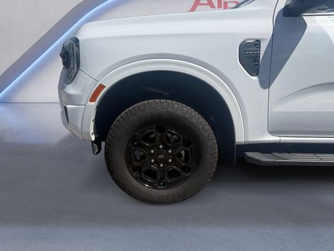 Used 2025 Ford Ranger Lariat w/ FX4 Off-Road Package AWD/4WD image 14
