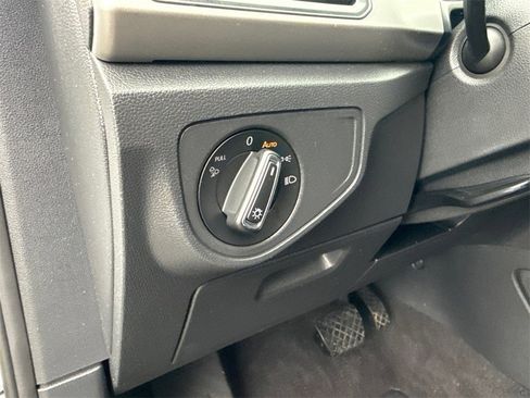 Used 2021 Volkswagen Atlas S image 20