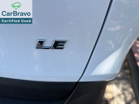 Used 2023 Toyota RAV4 LE FWD image 5