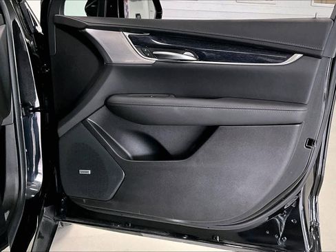 Used 2023 Cadillac XT5 Premium Luxury image 26