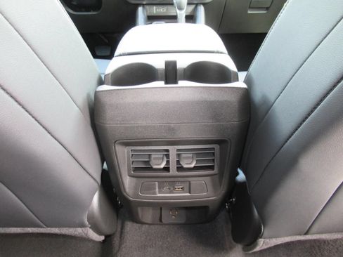 New 2026 GMC Canyon Elevation w/ Convenience Package RWD image 35