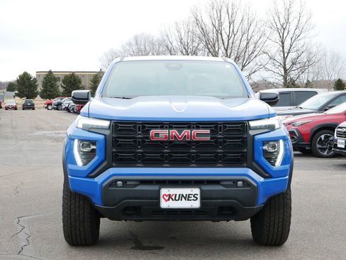 Used 2025 GMC Canyon Elevation w/ Convenience Package image 2