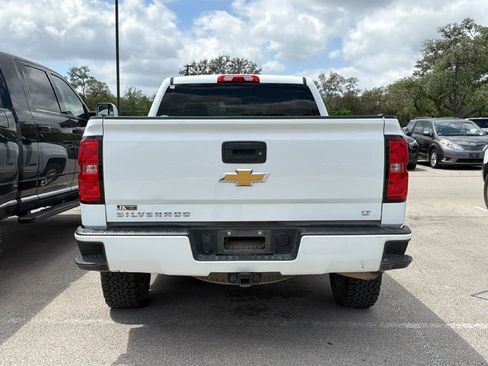 Used 2018 Chevrolet Silverado 1500 LT w/ Texas Edition image 9