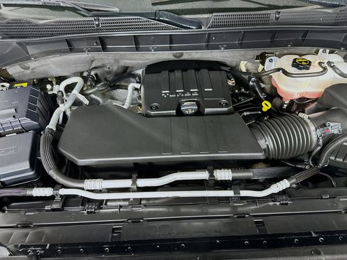 Used 2024 GMC Sierra 1500 Elevation image 32