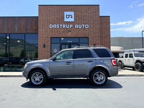 Used 2010 Ford Escape XLT FWD image 4