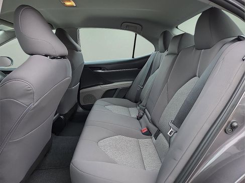 Used 2023 Toyota Camry LE image 10