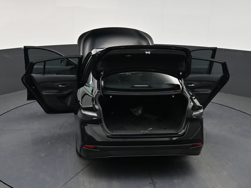 Used 2026 Nissan Sentra S w/ S Cold Weather Package FWD image 32