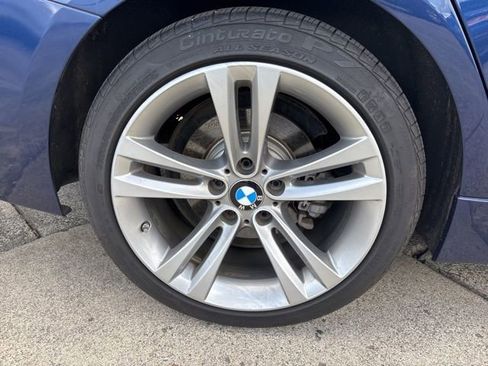 Used 2017 BMW 330i Sedan RWD image 12