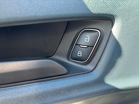 New 2025 Ford Maverick XL w/ Equipment Group 101A image 17