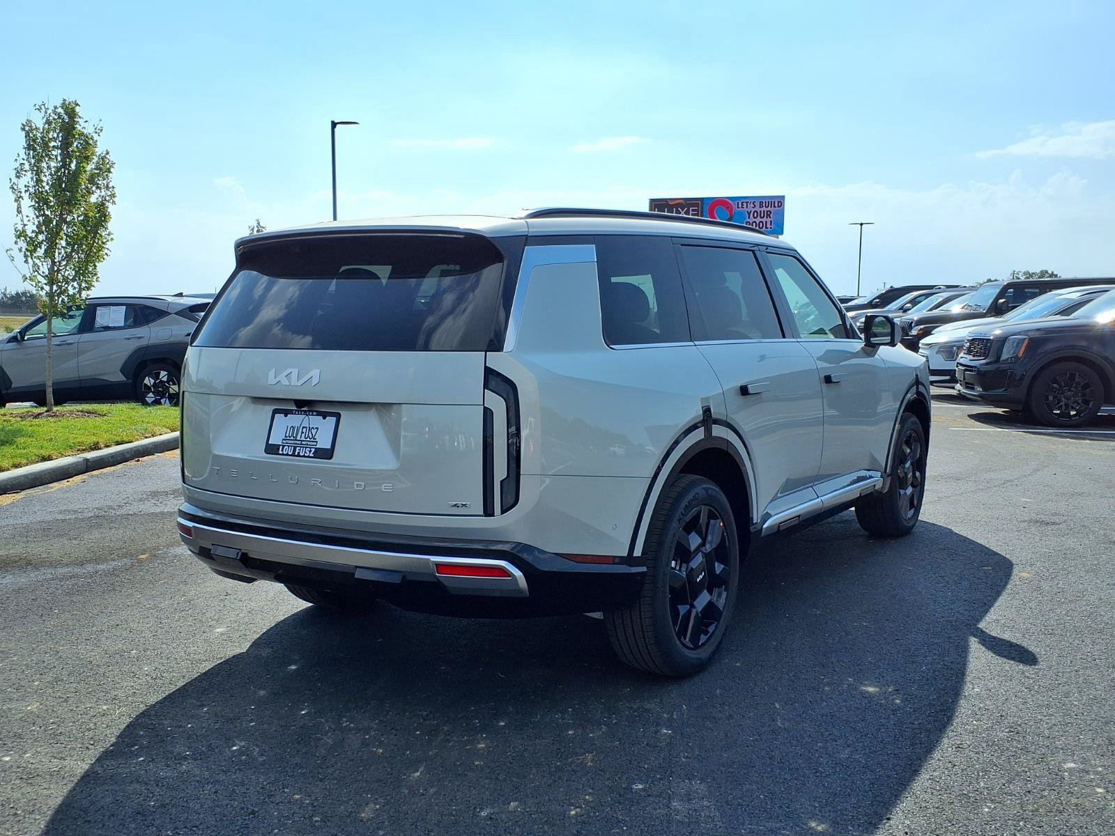 New 2027 Kia Telluride SX Prestige w/ Towing Package AWD/4WD image 17