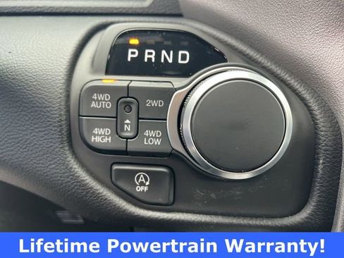 New 2026 RAM 1500 4x4 Crew Cab image 22