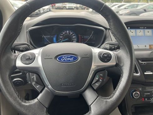 Used 2016 Ford Focus Electric Hatchback image 24