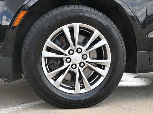 Used 2023 Cadillac XT5 Premium Luxury w/ LPO, Floor Liner Package FWD image 30