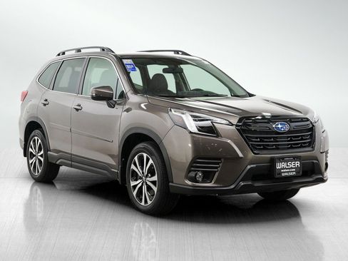 Used 2024 Subaru Forester Limited AWD/4WD image 7