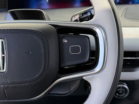 New 2026 Lincoln Navigator Black Label AWD/4WD image 32