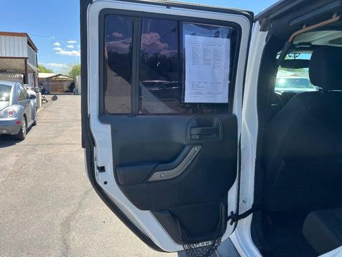 Used 2016 Jeep Wrangler Unlimited Sport w/ Quick Order Package 24S AWD/4WD image 14