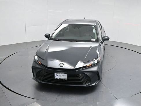 Used 2025 Toyota Camry LE w/ Convenience Package image 52