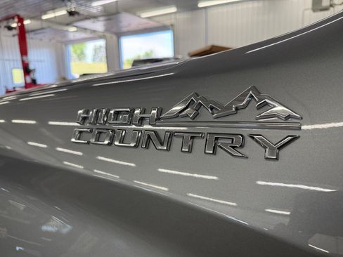 New 2026 Chevrolet Silverado 1500 High Country AWD/4WD image 33